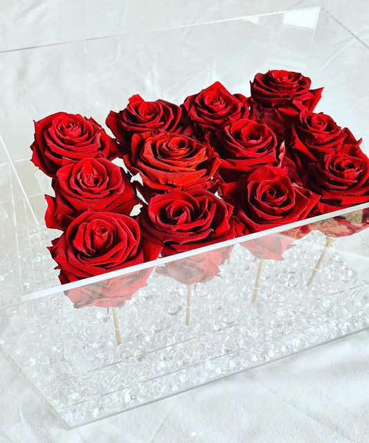 Preserved roses