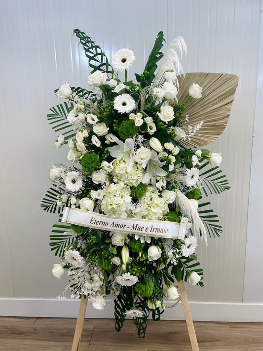 White Standing Spray