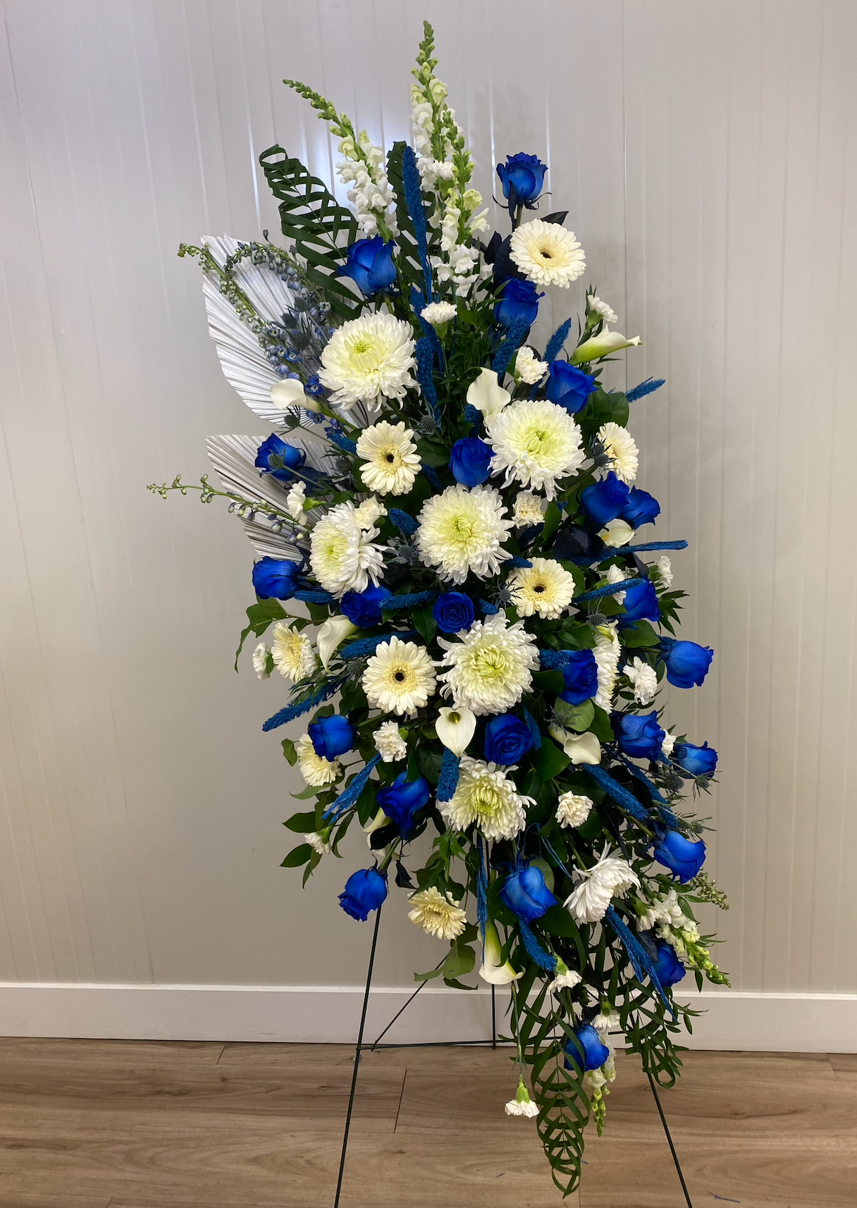 Blue And White Standing Spray